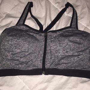 Victoria’s Secret sports bra 36DD